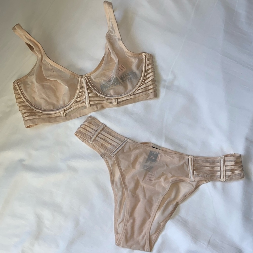 Victoria’s Secret Bra & Panty Set
